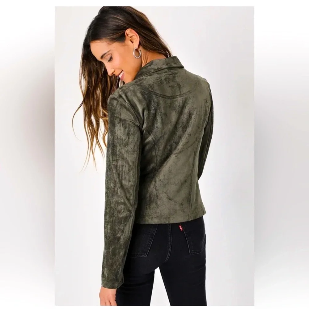 Lulus wild heart